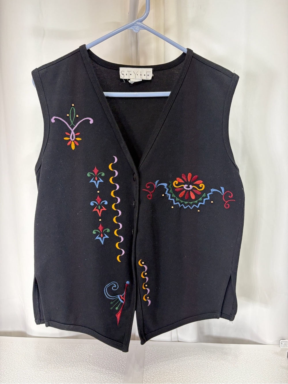 Black Embroidered Sleeveless Cardigan Vest 3769